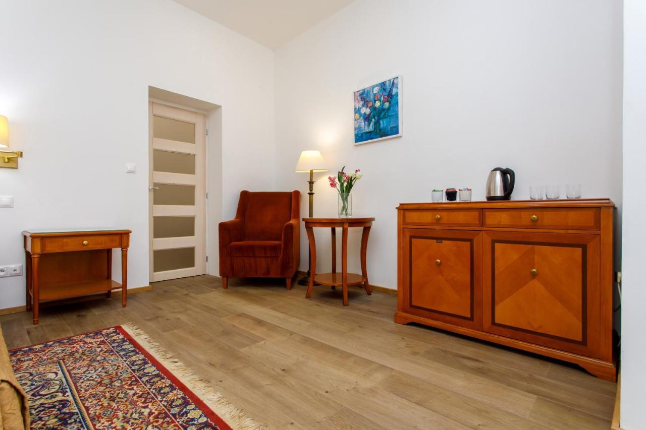 Stylove Ubytovani V Historickem Centru Litomysle Bagian luar foto